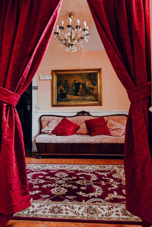 La Foresteria Di Palazzo Picedi Benettini Casa de hóspedes Sarzana