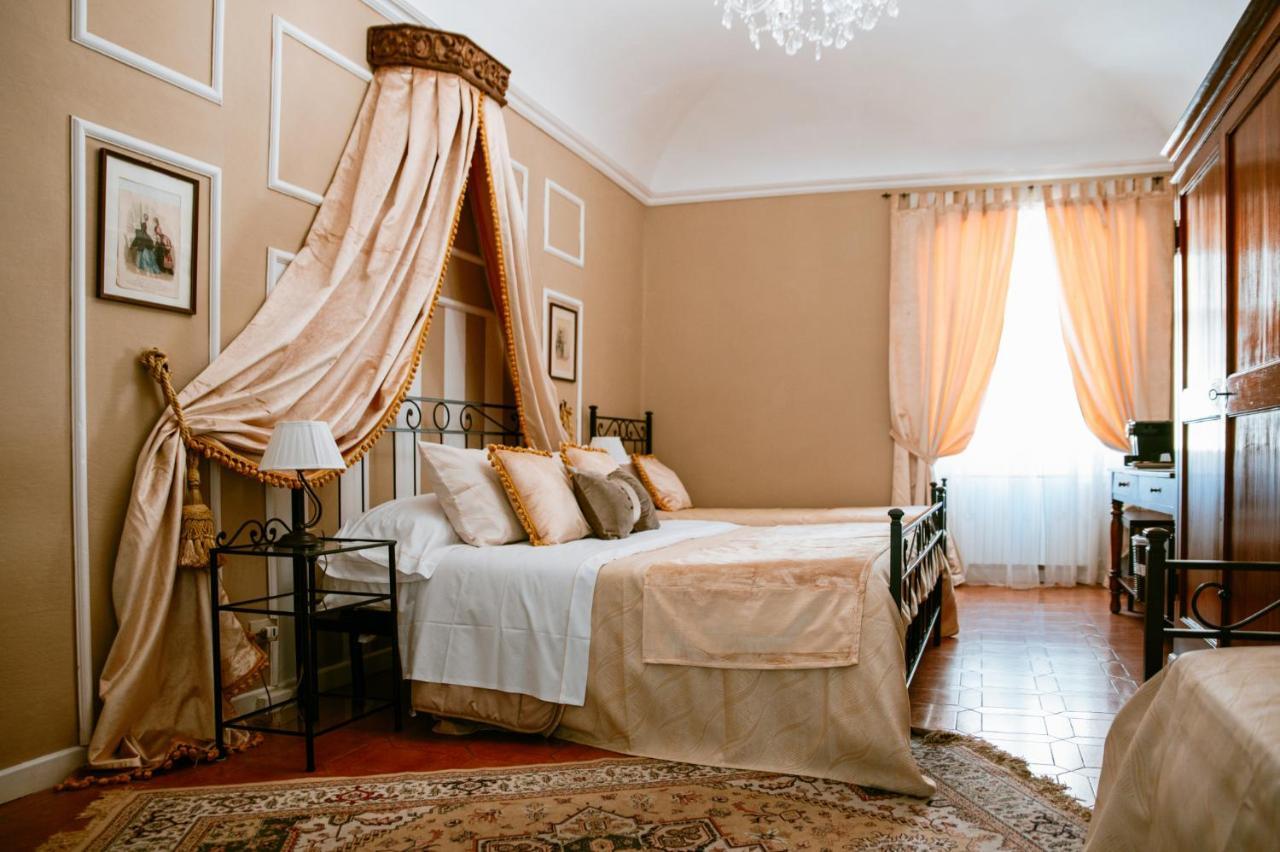 Gasthof La Foresteria Di Palazzo Picedi Benettini Sarzana