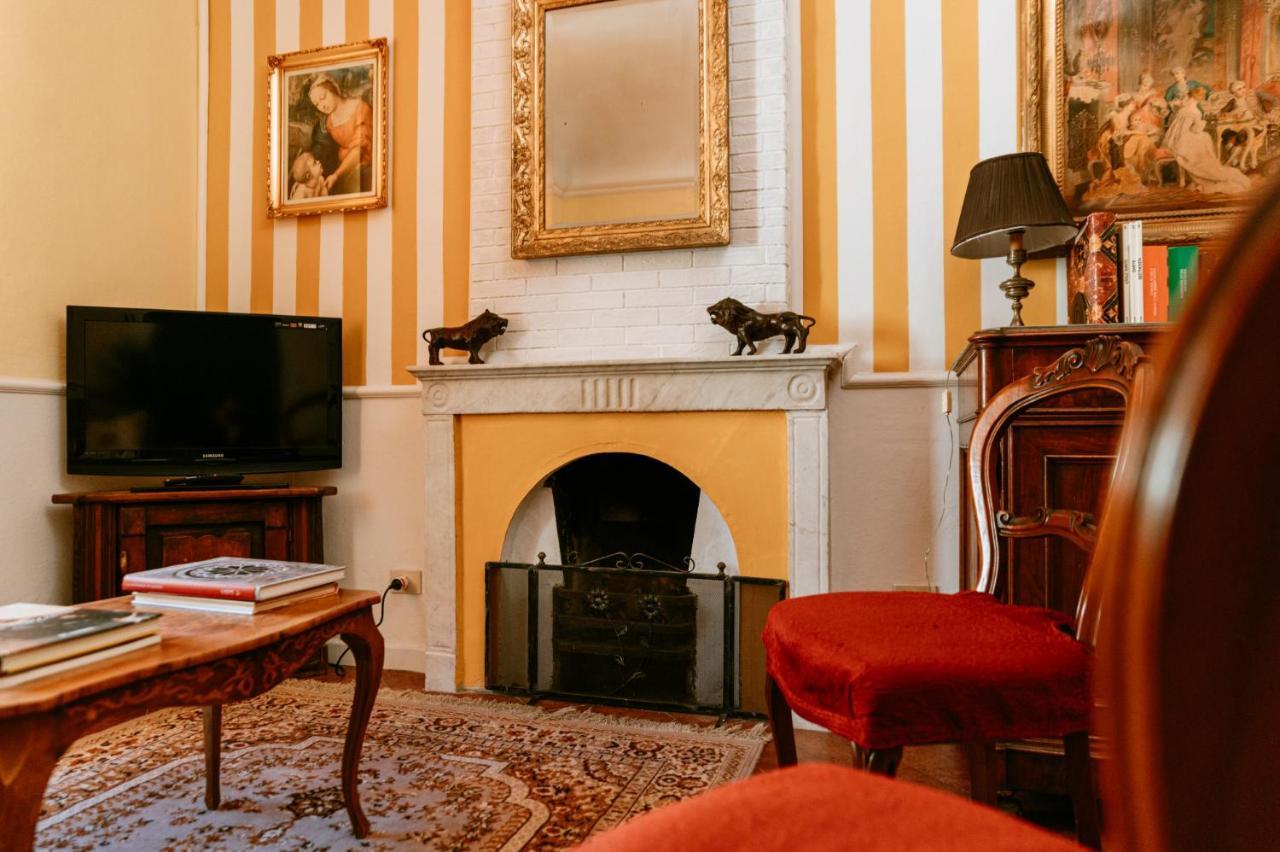 Gasthof La Foresteria Di Palazzo Picedi Benettini Sarzana
